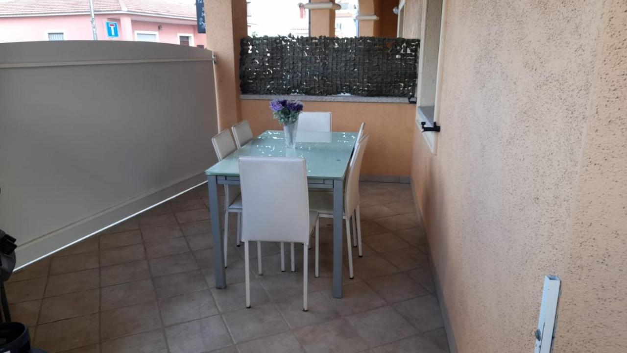 Casa Cimarosa Lägenhet Olbia Exteriör bild